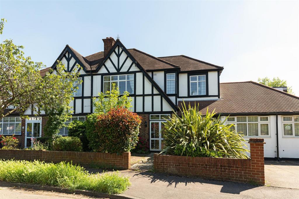 Quarry Rise, Cheam, Sutton 4 bed terraced house £650,000