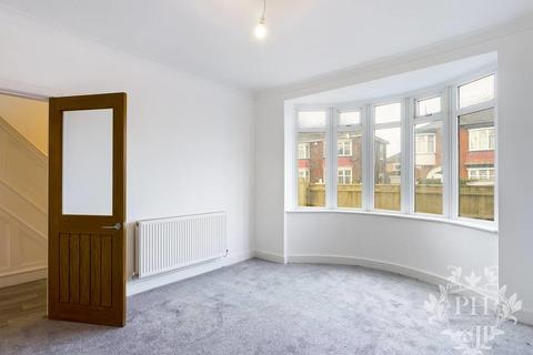 16 Beech Grove, South Bank, Middlesbrough, TS6 6ST