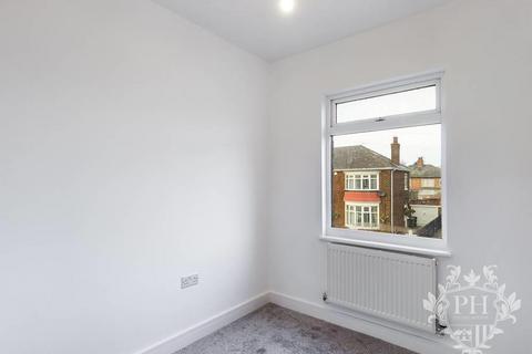 16 Beech Grove, South Bank, Middlesbrough, TS6 6ST