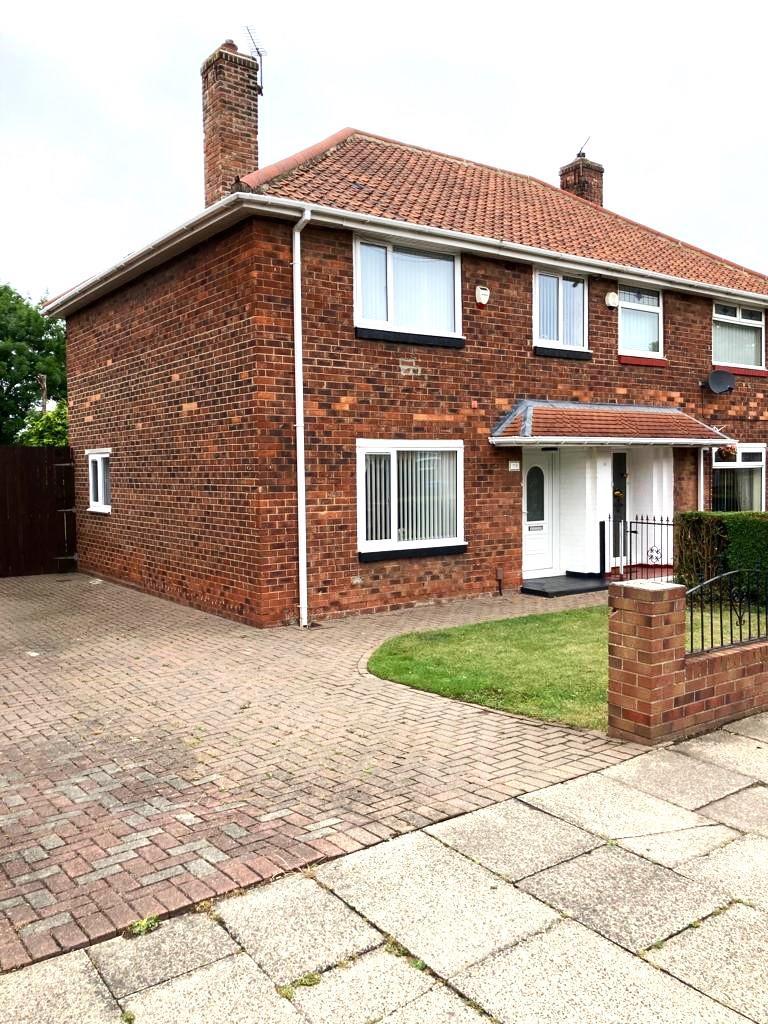 Grassington Road, Middlesbrough 3 bed semidetached house £130,000