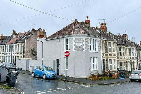 48 Upton Road, Bristol, BS3 1LX