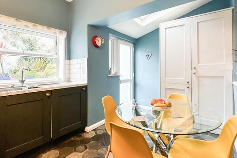 48 Upton Road, Bristol, BS3 1LX