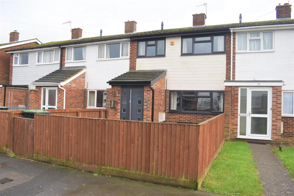 Lordsmead, Cranfield, Bedford 3 bed terraced house £299,950