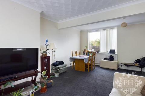 17 Regent Road, Middlesbrough, TS4 3AH
