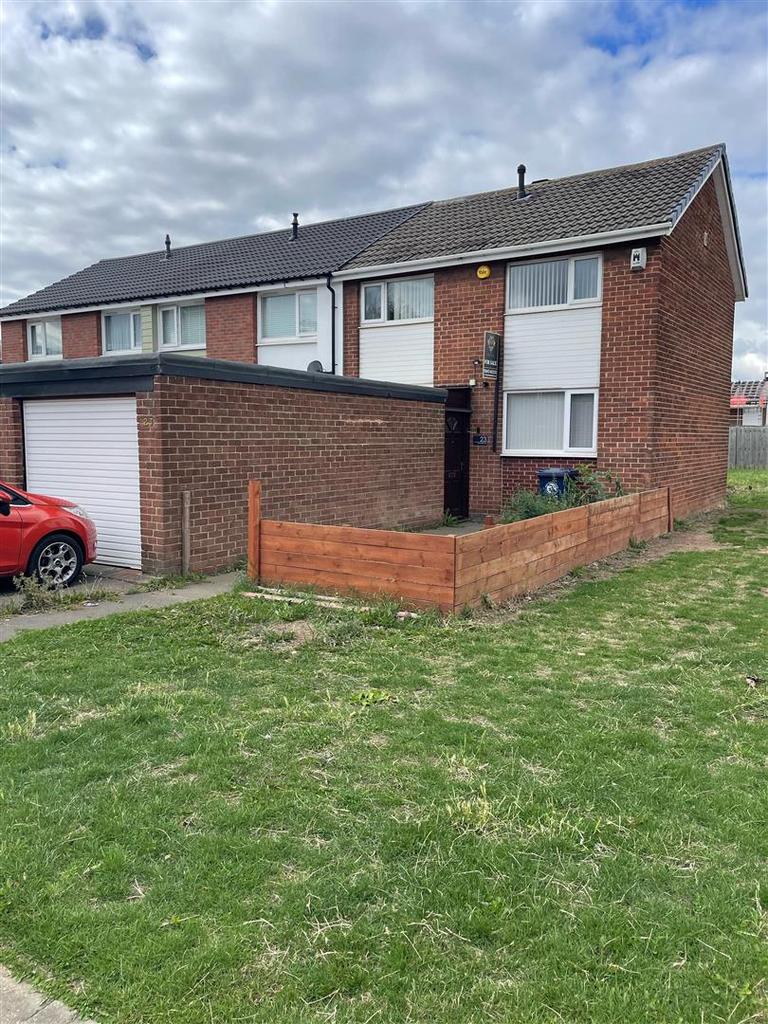 Front garden.jpg