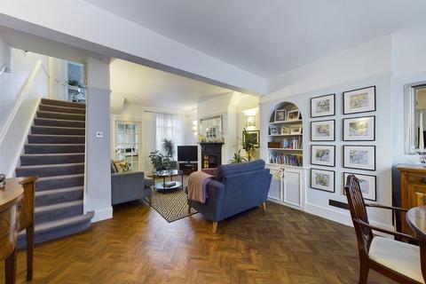 22 Cliffe Road, South Croydon, CR2 6PQ