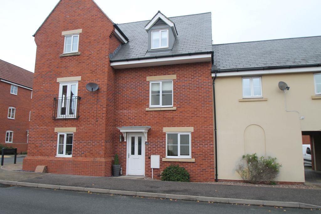 Beauchamp Road, Walton Cardiff... 3 bed house £1,150 pcm (£265 pw)