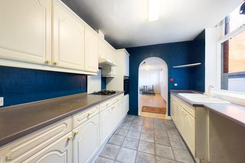 149 Dean Road, Scarborough, YO12 7JH