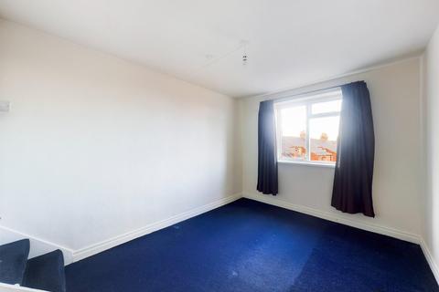 149 Dean Road, Scarborough, YO12 7JH
