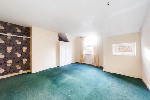 149 Dean Road, Scarborough, YO12 7JH