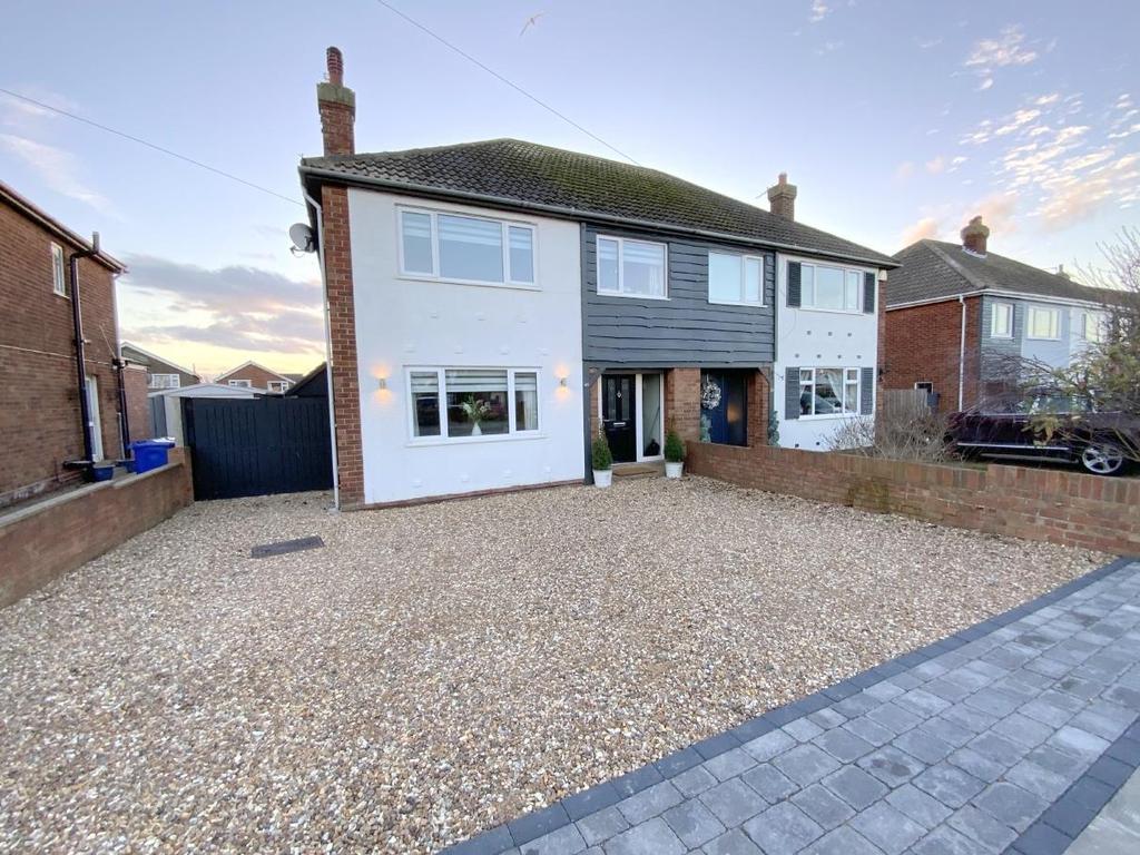Pearson Road, Cleethorpes 3 bed semidetached house £330,000