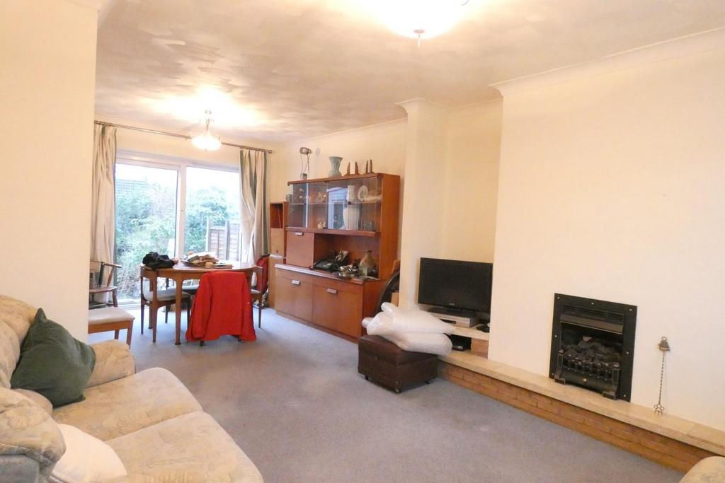 Meadowside Road, Four Oaks 3 bed semidetached house £360,000