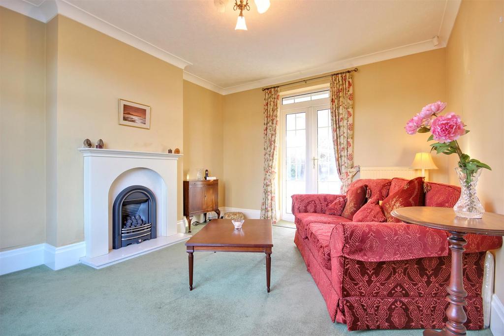 The Leases, Beverley 3 bed detached house £535,000