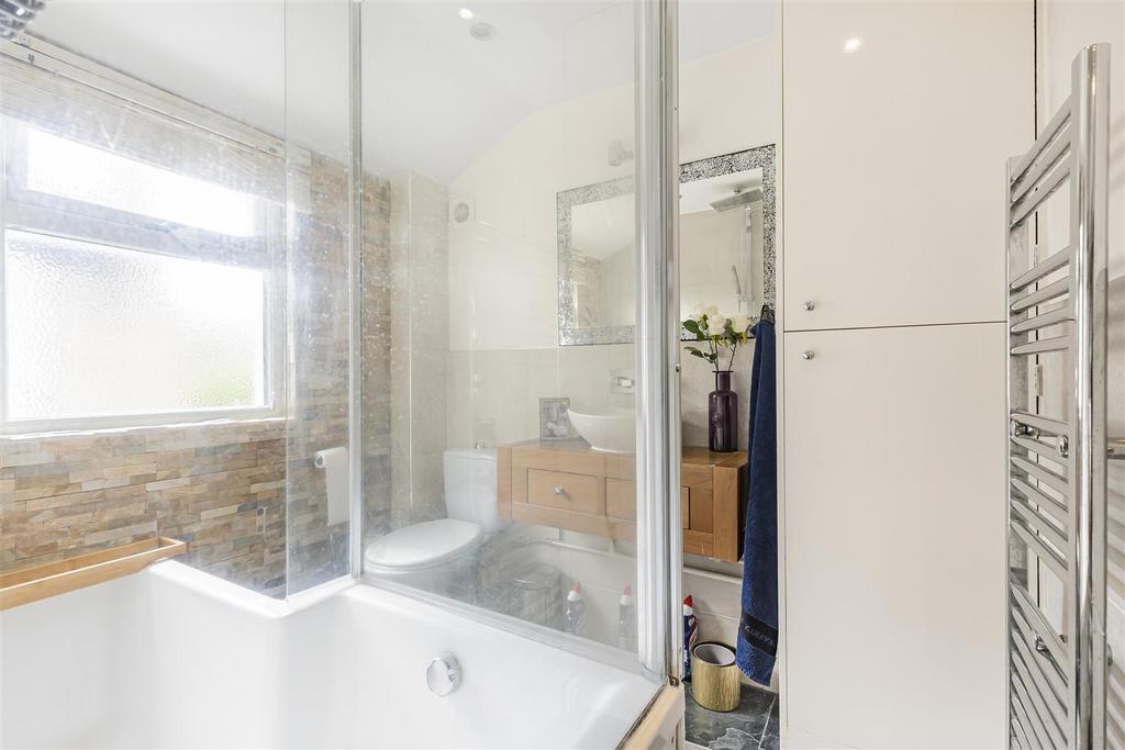 James anderson-fff  37 bendemeer road-sw15  17 .jp