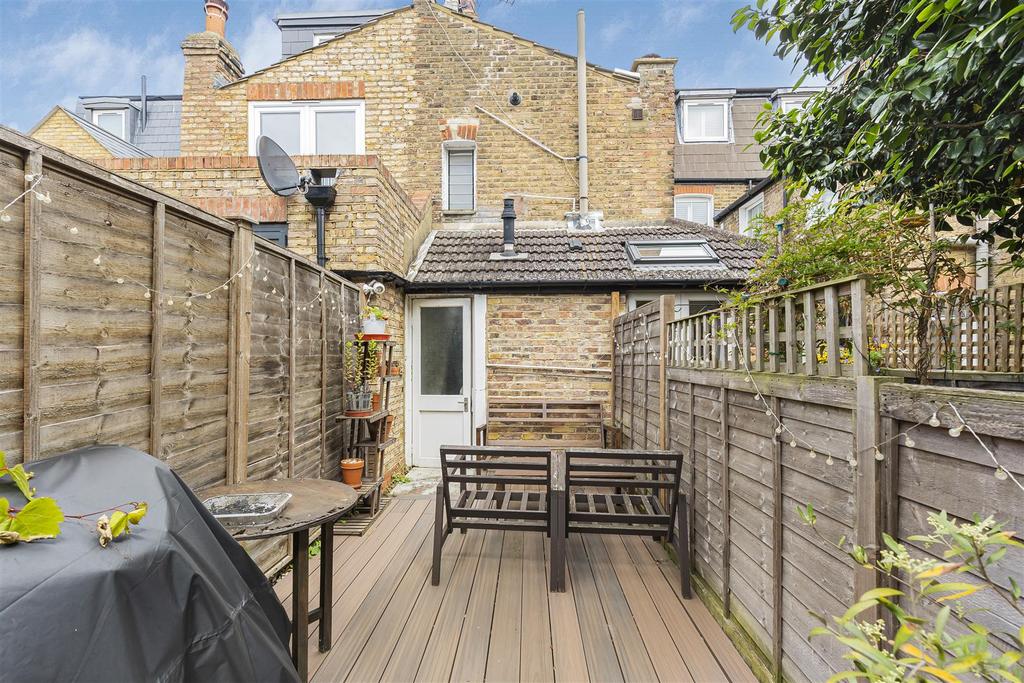 James anderson-fff  37 bendemeer road-sw15  21 .jp