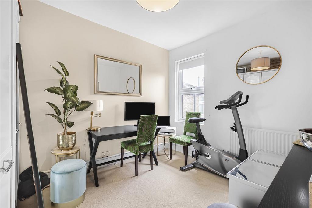 James anderson-fff  37 bendemeer road-sw15  11 .jp