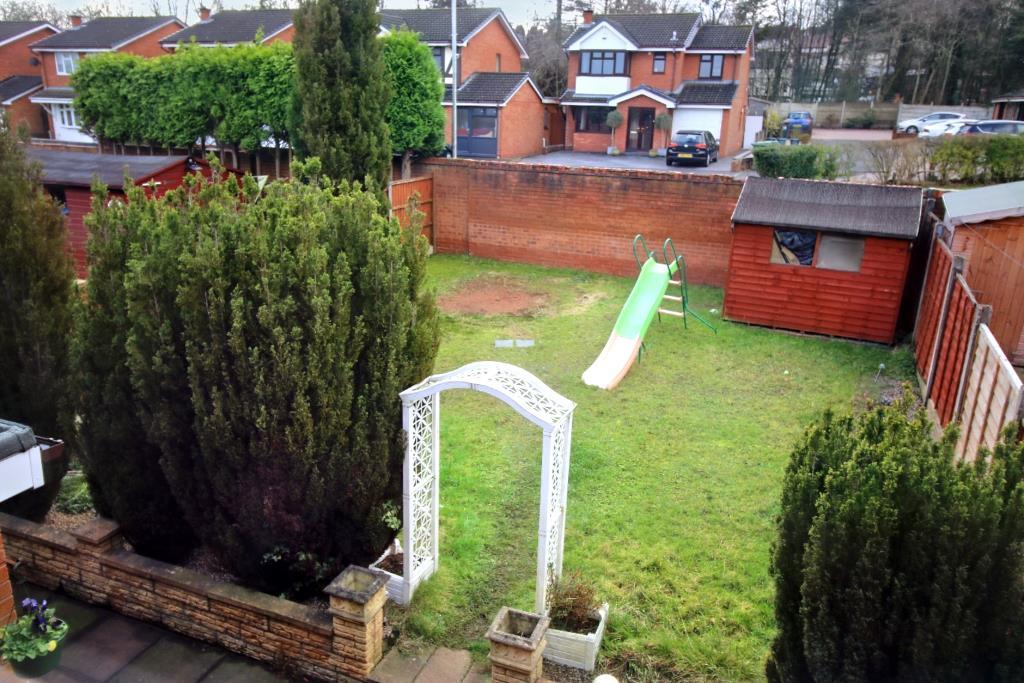 Gdn (Portal Size).JPG