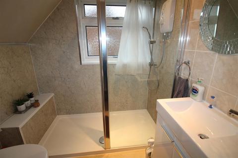 34 Grosvenor Road, Barton Seagrave, Kettering, NN15 6TF