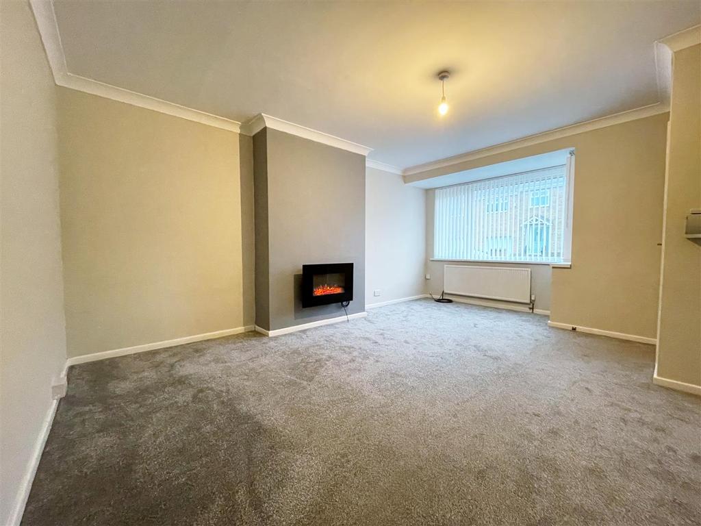 Swanage Grove, Hart Station, Hartlepool 5 bed semidetached house £