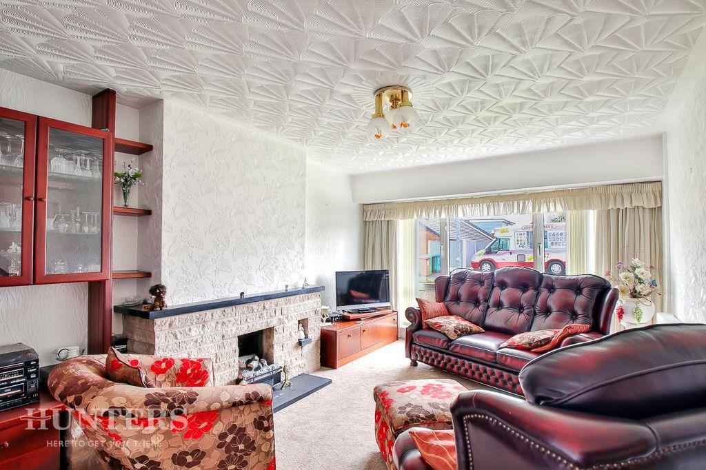 Woodlands Road, Milnrow, OL16 4EY 2 bed semidetached bungalow £215,000