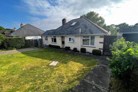 4 bedroom detached bungalow for sale, Gorsefield Road, New Milton, Hampshire. BH25 5HA