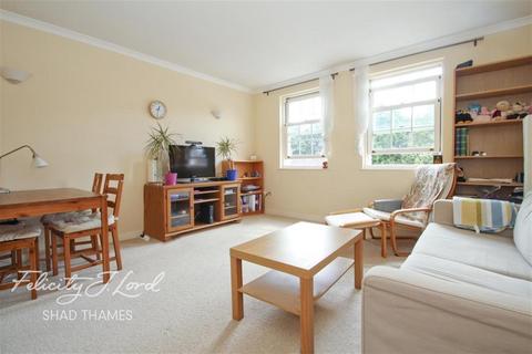 2 bedroom flat to rent, Frederick Square, SE16