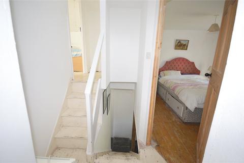 3 Penddol, Llanbrynmair, SY19 7AD