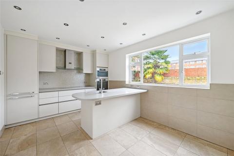 5 bedroom detached house to rent, Holmesdale Road, Kew, Richmond, Surrey, TW9