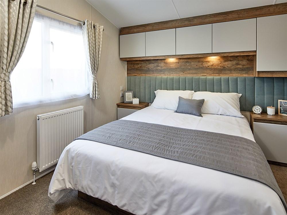 Brookwood Master Bed