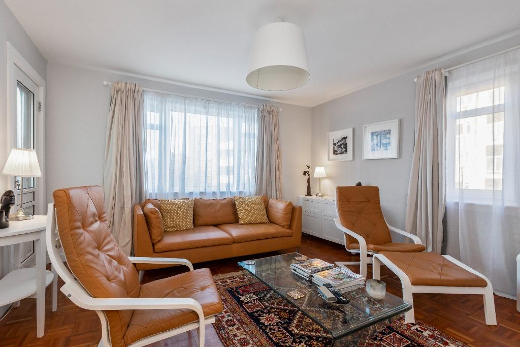 Falcon Court, Morningside, Edinburgh, EH10 2 bed flat £1,495 pcm (£