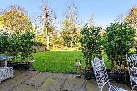 2 bedroom flat for sale, Carlton Hill, London, NW8