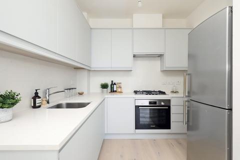 Flat 3, 13 Cumberland Park, London, W3 6SY