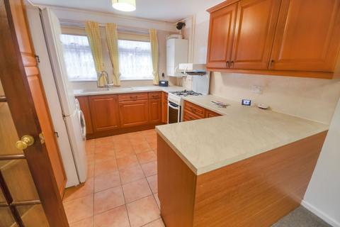 3 bedroom terraced house to rent, Liskeard Close, Brookvale, Runcorn, WA7 6AJ