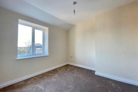 32 Merrivale Road, Exeter, EX4 1PX