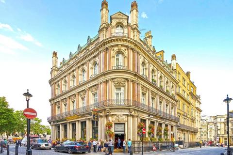 3 bedroom apartment for sale - Spring Gardens, London, SW1A