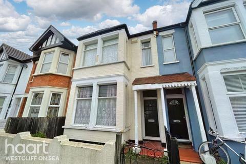 25 Burdett Avenue, Westcliff-on-sea, SS0 7JN