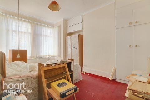 25 Burdett Avenue, Westcliff-on-sea, SS0 7JN