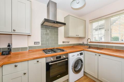 22 Linnet Close, Petersfield, GU31 4RF