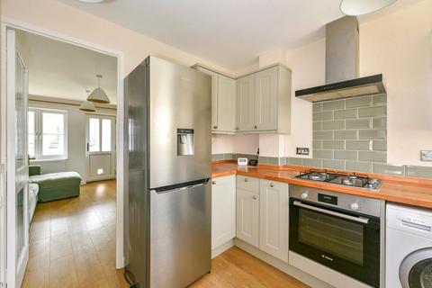 22 Linnet Close, Petersfield, GU31 4RF