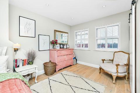 73 Adela Avenue, New Malden, KT3 6LG