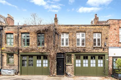 undefined, Doughty Mews, Bloomsbury, London