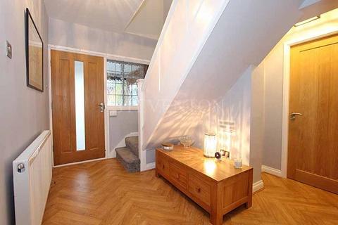 87 York Avenue, Finchfield, Wolverhampton, WV3 9BS