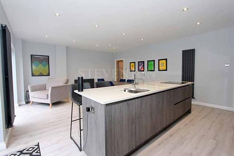 87 York Avenue, Finchfield, Wolverhampton, WV3 9BS