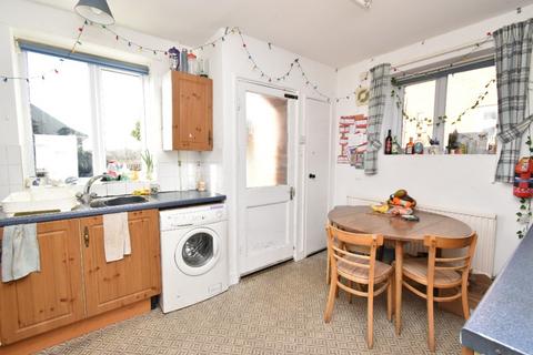 4 bedroom semi-detached house to rent, Robson Road, Earlham, Norwich, NR5