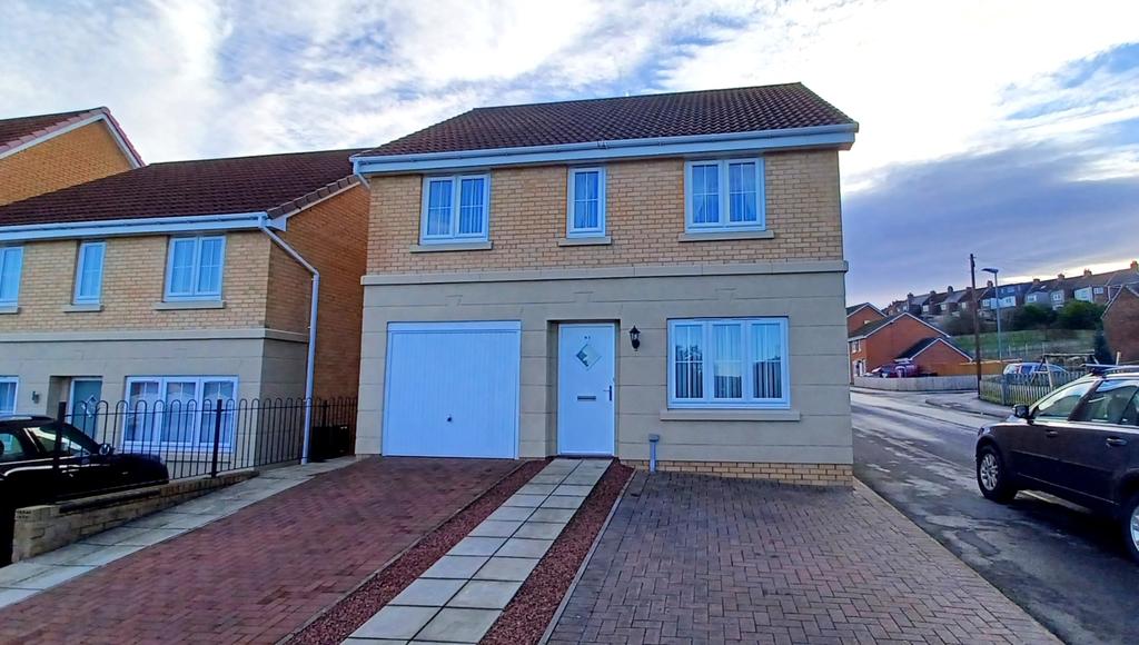 Holly Crescent, Sacriston, Durham... 4 bed detached house £194,500