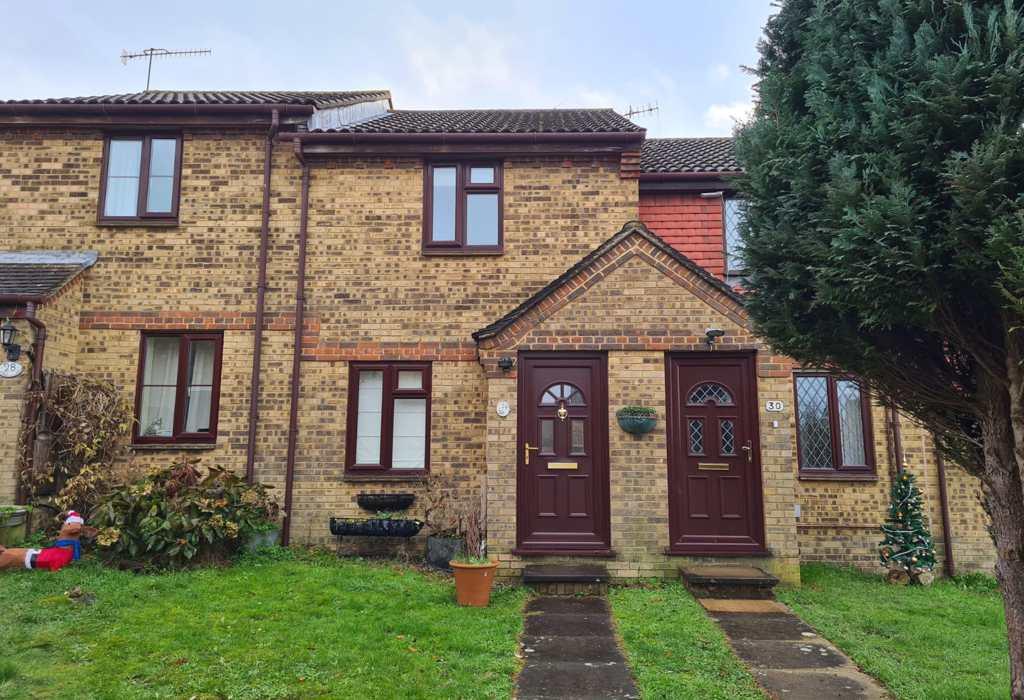 Parthia Close, Tadworth, Surrey 2 bed terraced house £1,600 pcm (£369 pw)