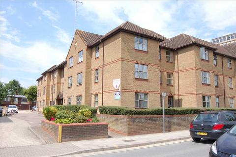 1 bedroom retirement property for sale, Balmoral Court, Springfield Road, Chelmsford