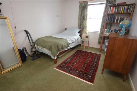 1 bedroom retirement property for sale, Balmoral Court, Springfield Road, Chelmsford