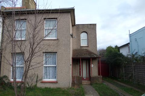 37 Elmers End Road, London, SE20 7UU
