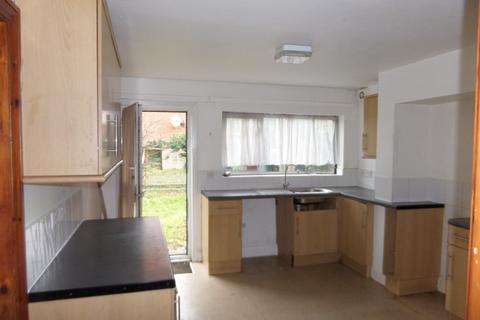 37 Elmers End Road, London, SE20 7UU